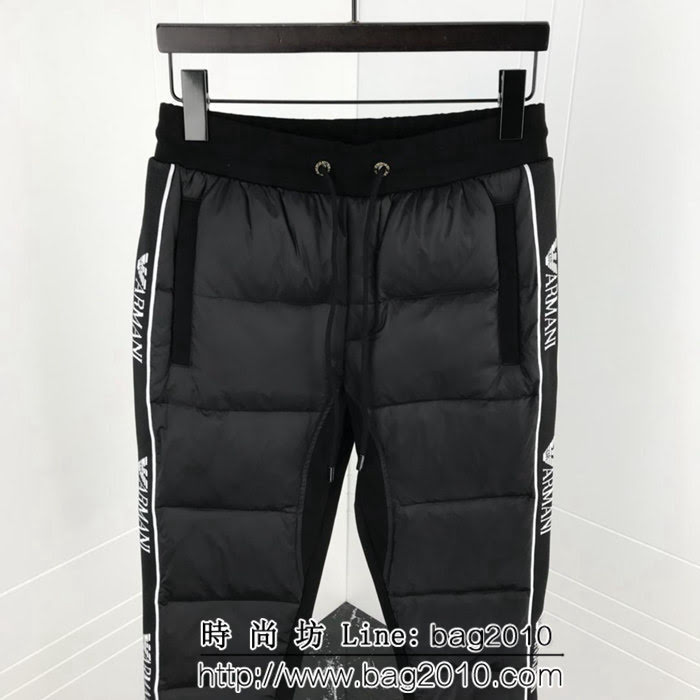 Armani阿瑪尼 2018FW秋冬必備 專櫃同步 拼接休閒羽絨褲 ydi1366